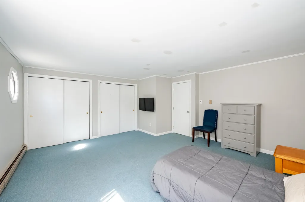 5 Eastview Drive Sanford ME 04073