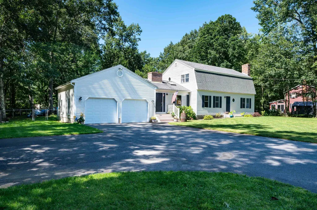 5 Eastview Drive Sanford ME 04073