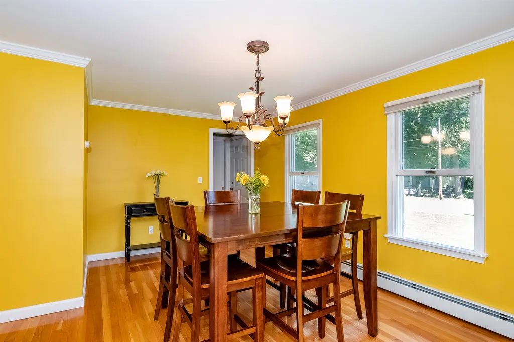 5 Eastview Drive Sanford ME 04073