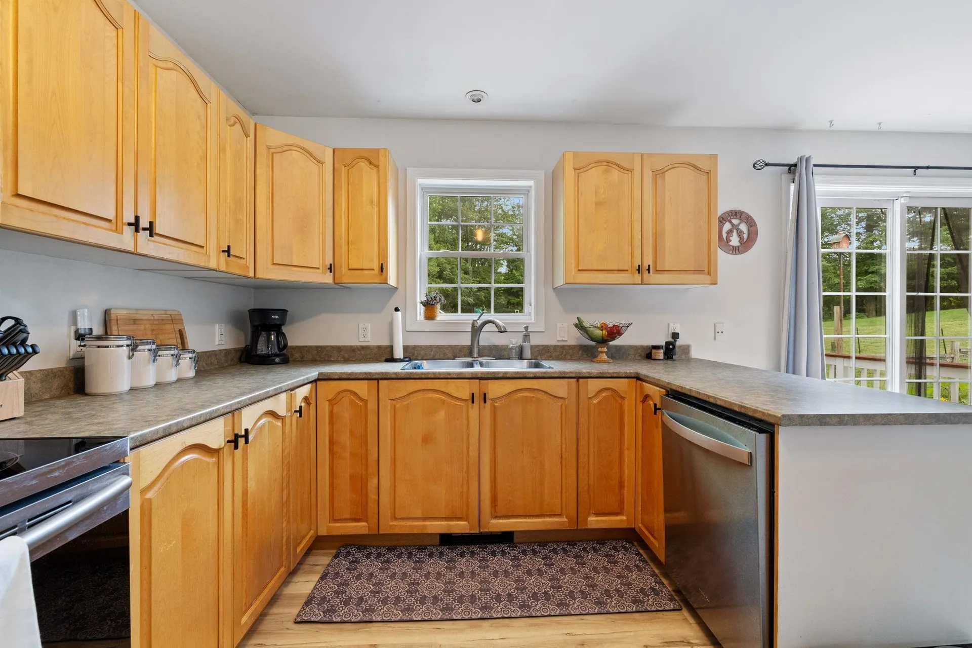 7 Cricket Hill Way Franklin NH 03235