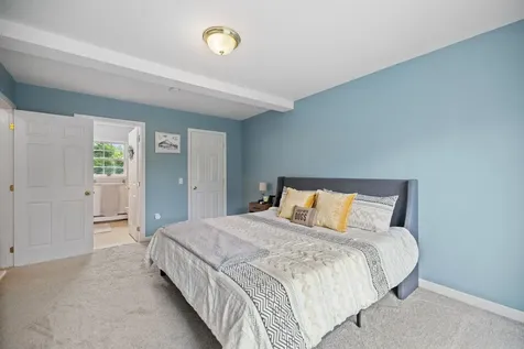 7 Cricket Hill Way Franklin NH 03235