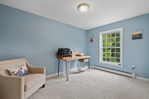 7 Cricket Hill Way Franklin NH 03235