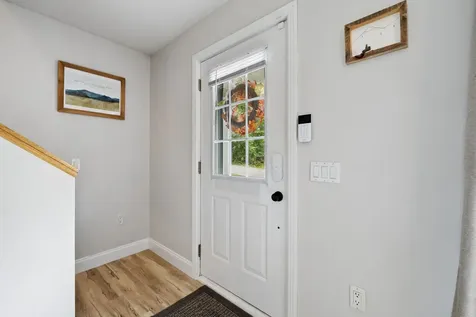 7 Cricket Hill Way Franklin NH 03235