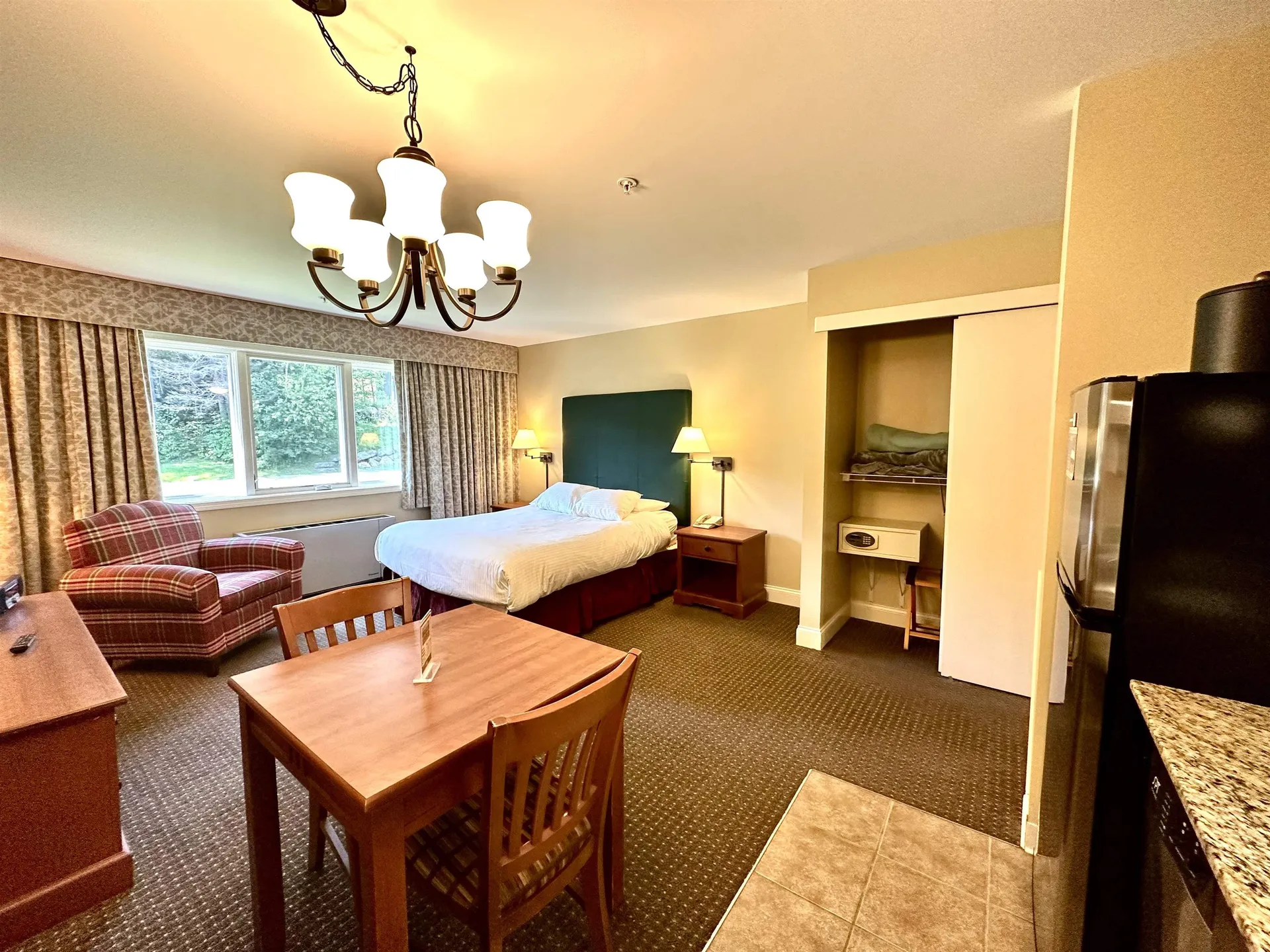 143 Qtr. 3, 89 Grand Summit Way Dover VT 05356