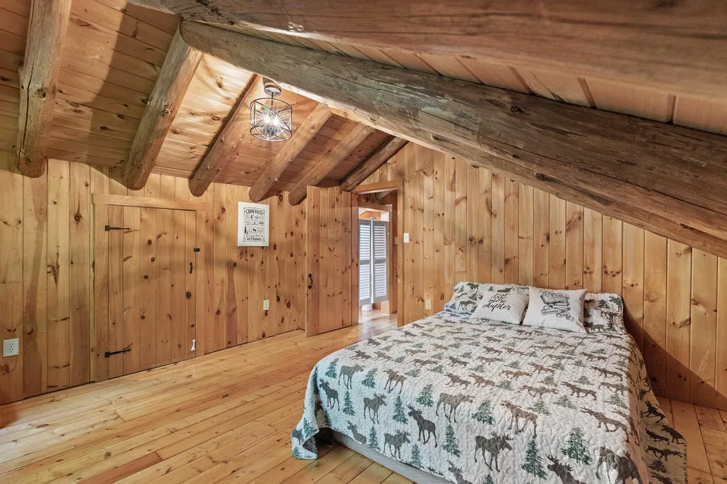 29 Cindys Way Enfield NH 03748