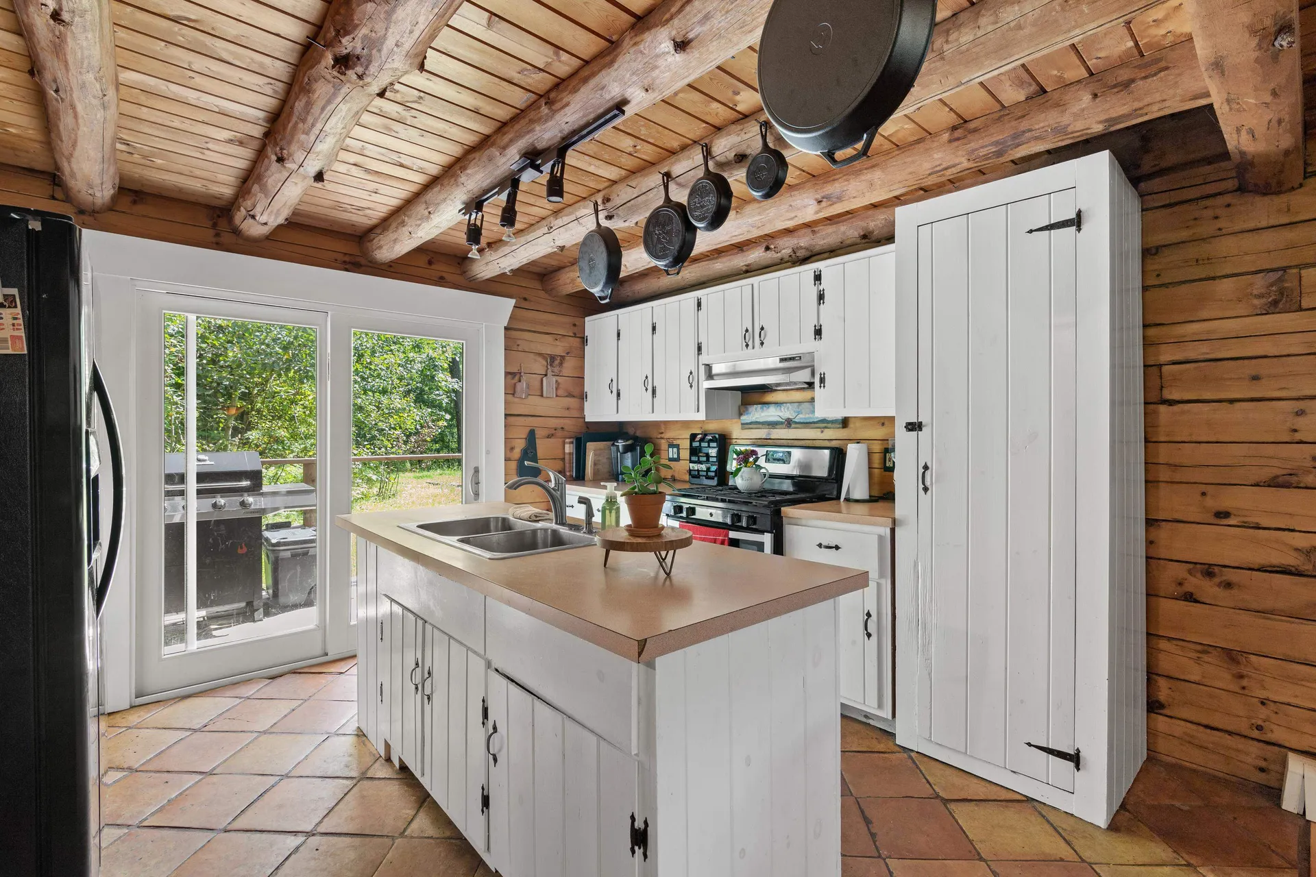 29 Cindys Way Enfield NH 03748