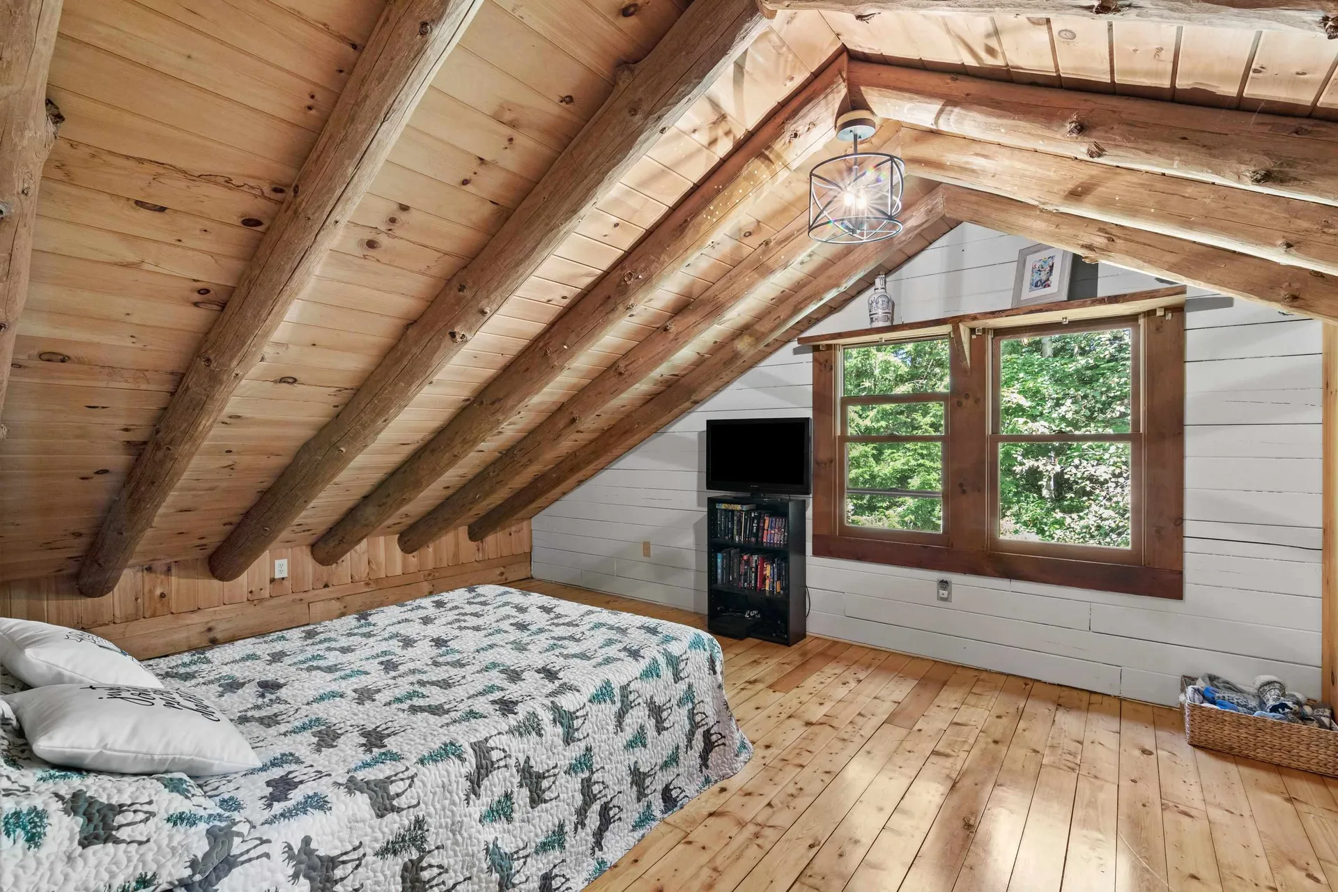 29 Cindys Way Enfield NH 03748