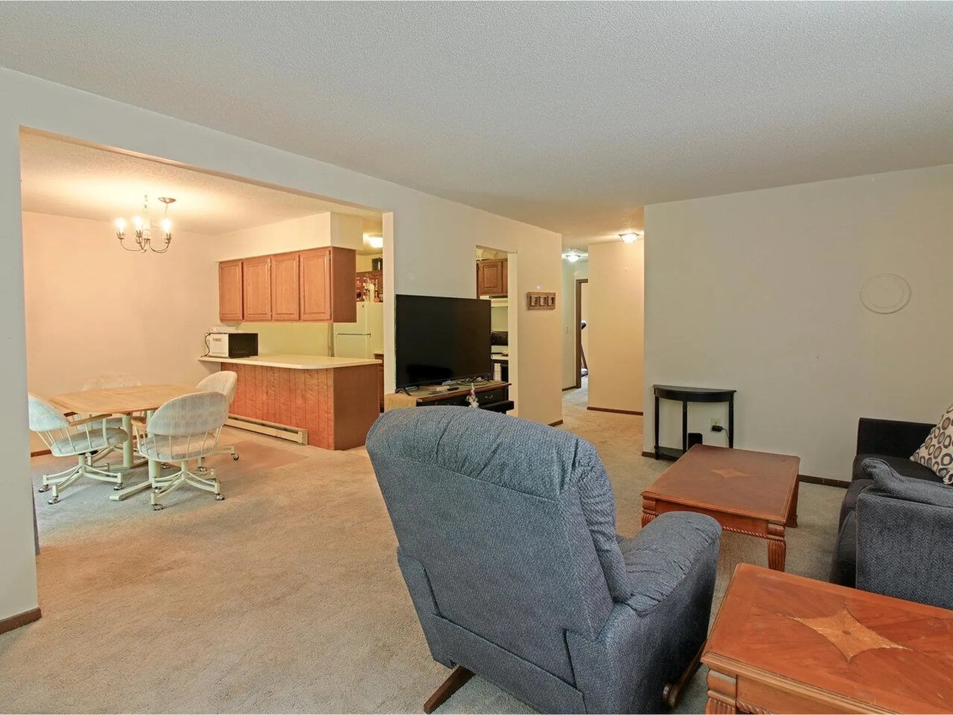 105 Twin Oaks Terrace South Burlington VT 05403