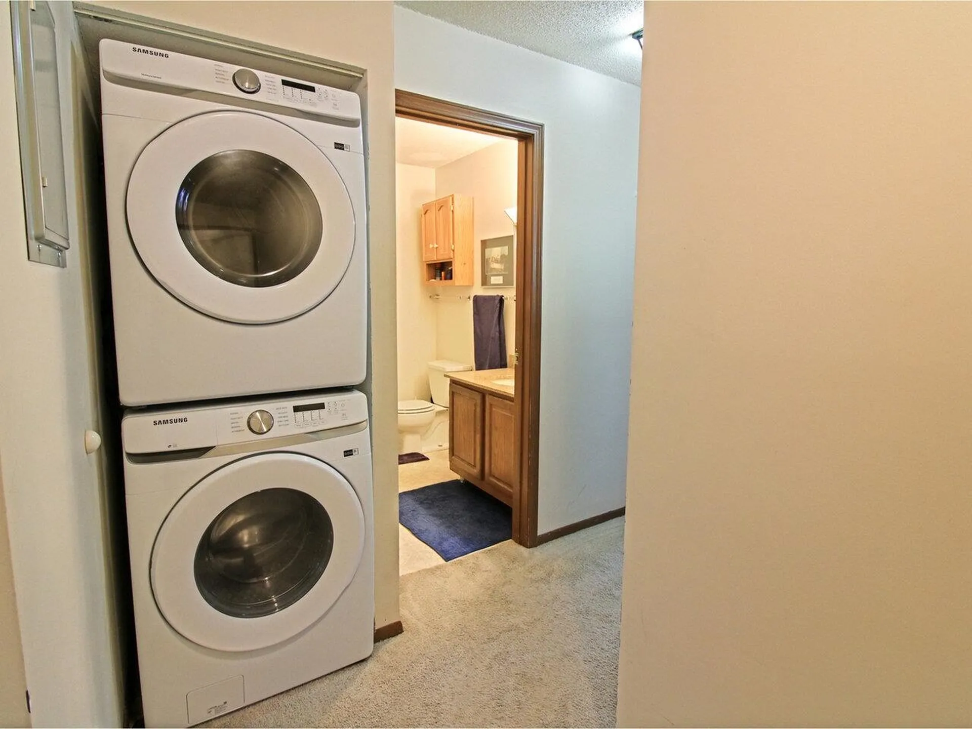 105 Twin Oaks Terrace South Burlington VT 05403