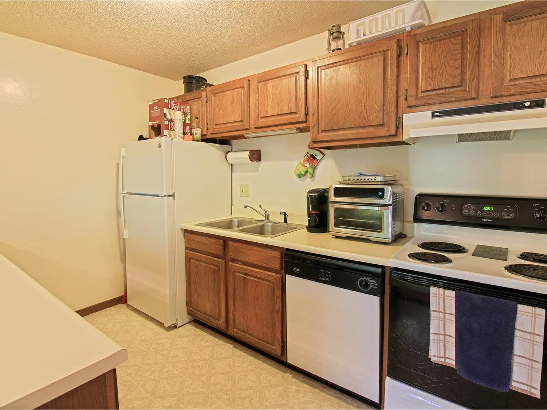 105 Twin Oaks Terrace South Burlington VT 05403