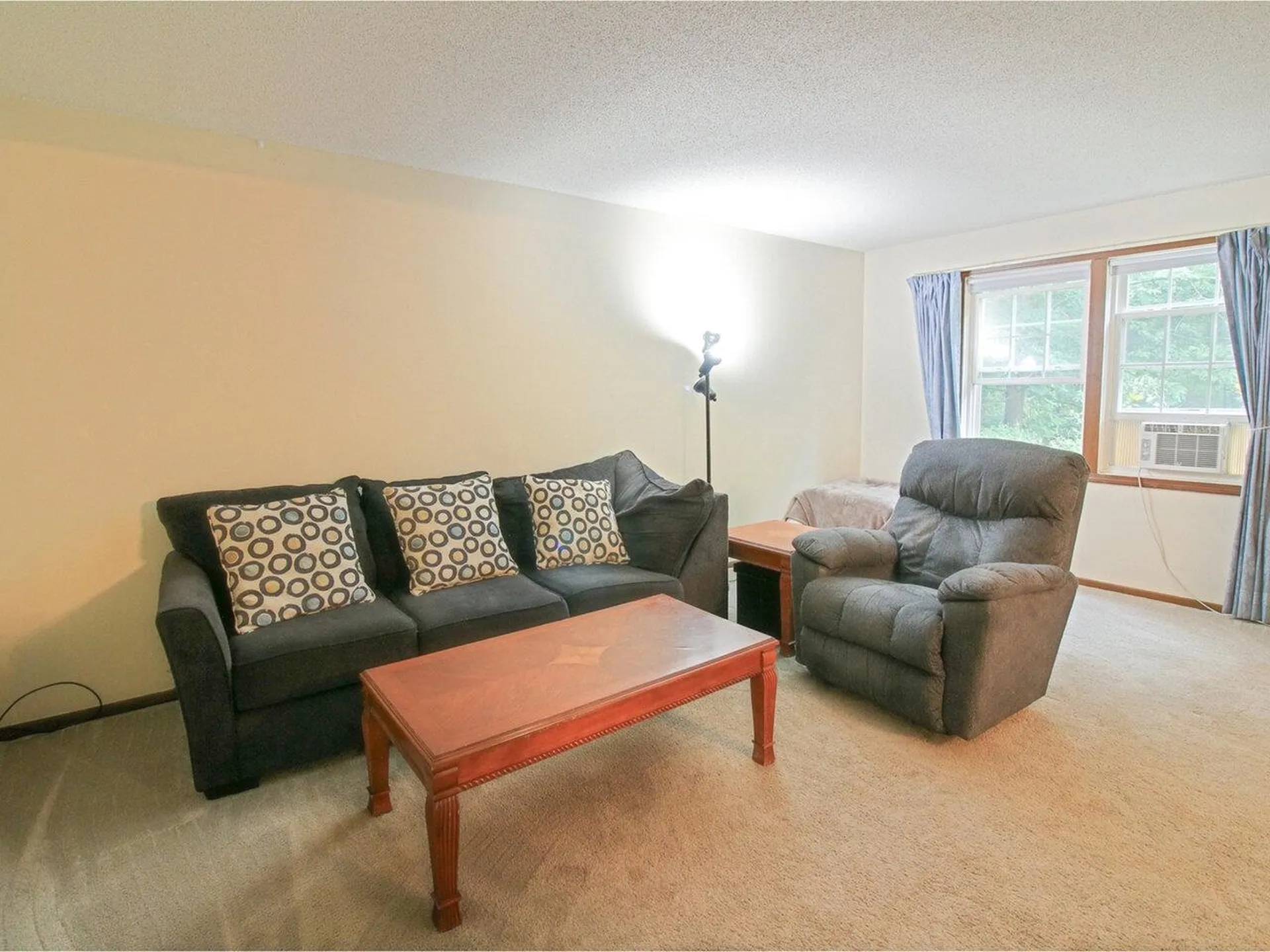 105 Twin Oaks Terrace South Burlington VT 05403