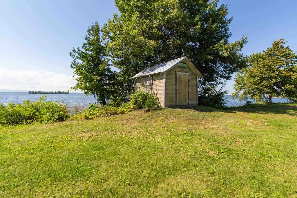 23 Adams Landing Road Extension Grand Isle VT 05458
