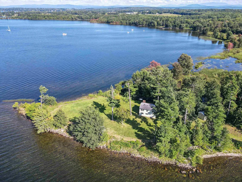 23 Adams Landing Road Extension Grand Isle VT 05458