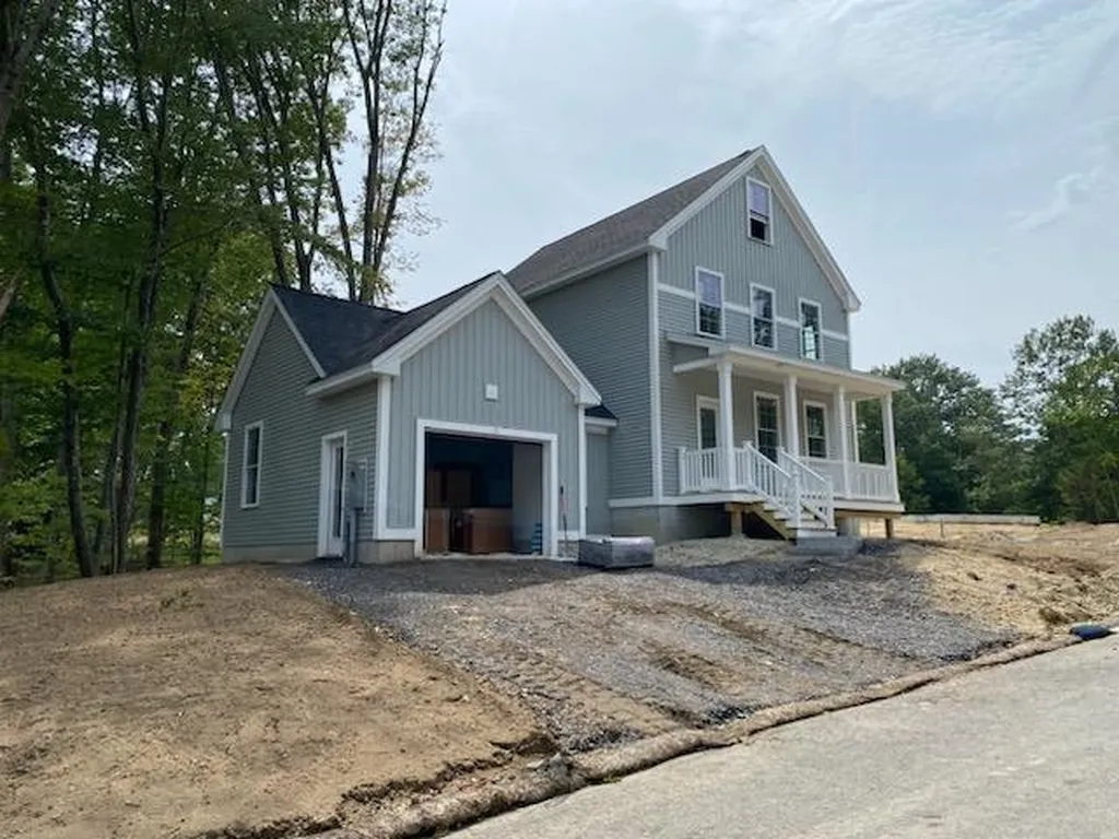 10 Sophie Drive Dover NH 03820