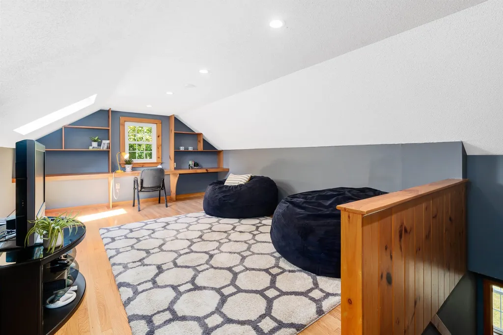19 Candlewood Drive Amherst NH 03031