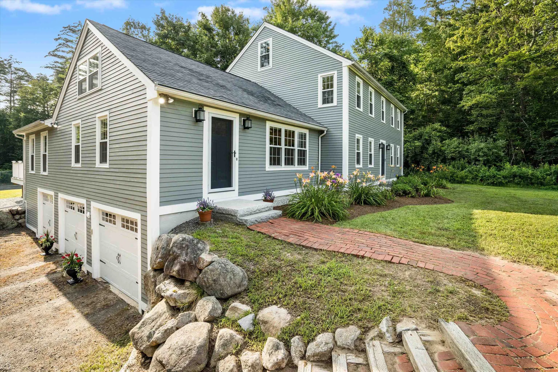 19 Candlewood Drive Amherst NH 03031