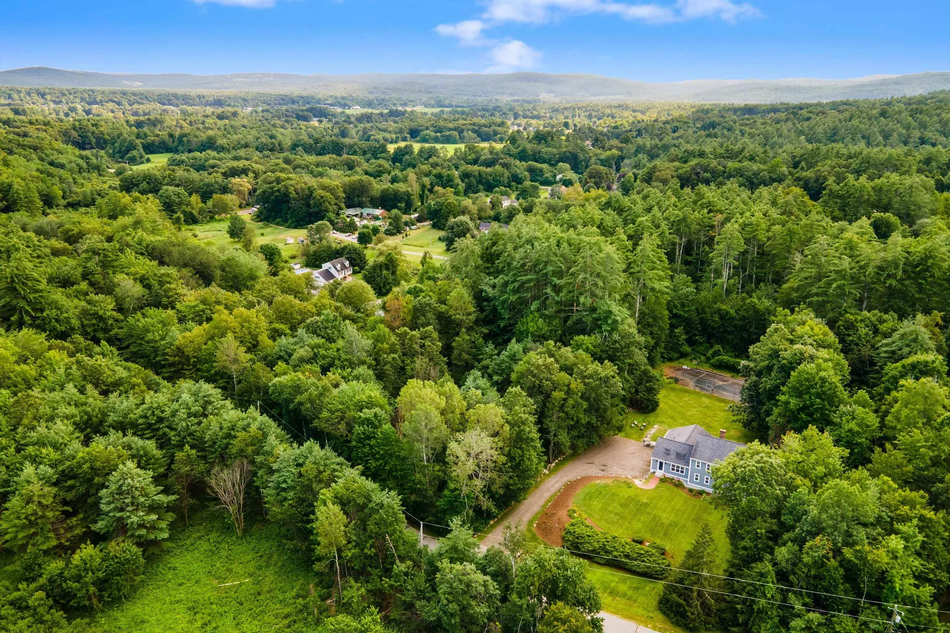 19 Candlewood Drive Amherst NH 03031
