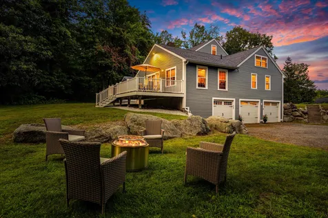 19 Candlewood Drive Amherst NH 03031