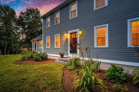 19 Candlewood Drive Amherst NH 03031
