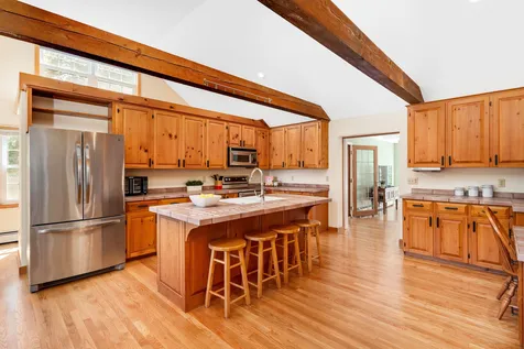 19 Candlewood Drive Amherst NH 03031