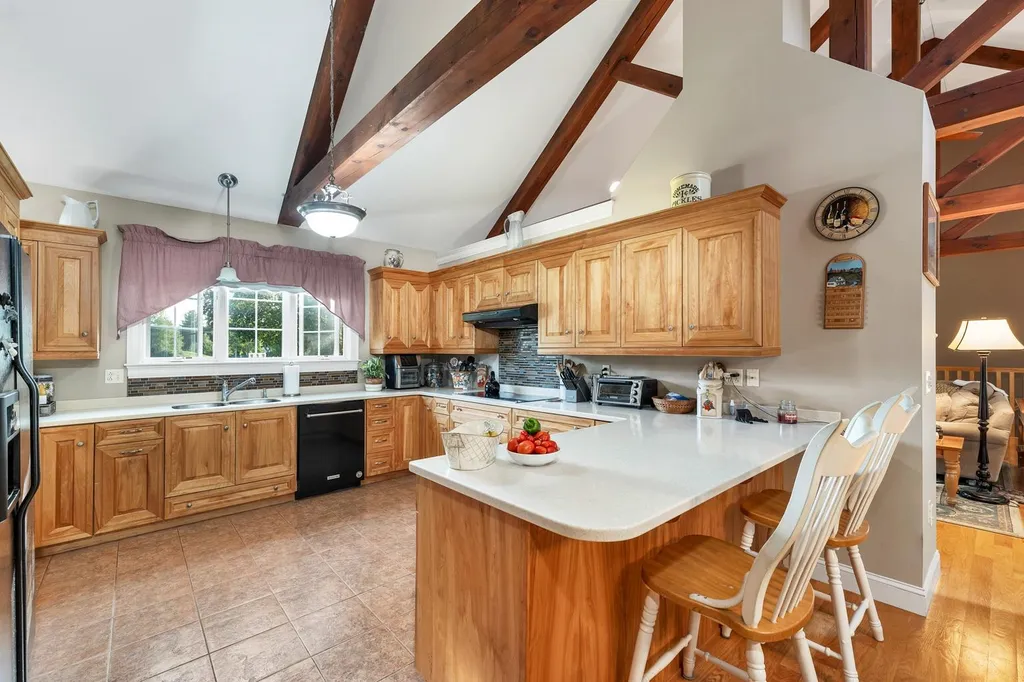 93 Fox Hollow Drive Weare NH 03281