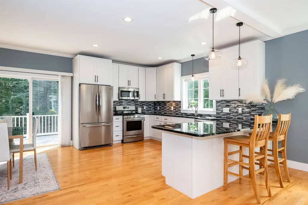 39 Village Drive Eliot ME 03903