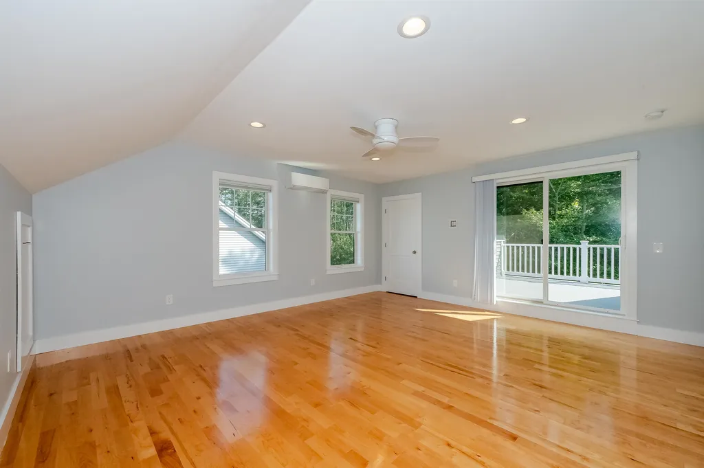39 Village Drive Eliot ME 03903
