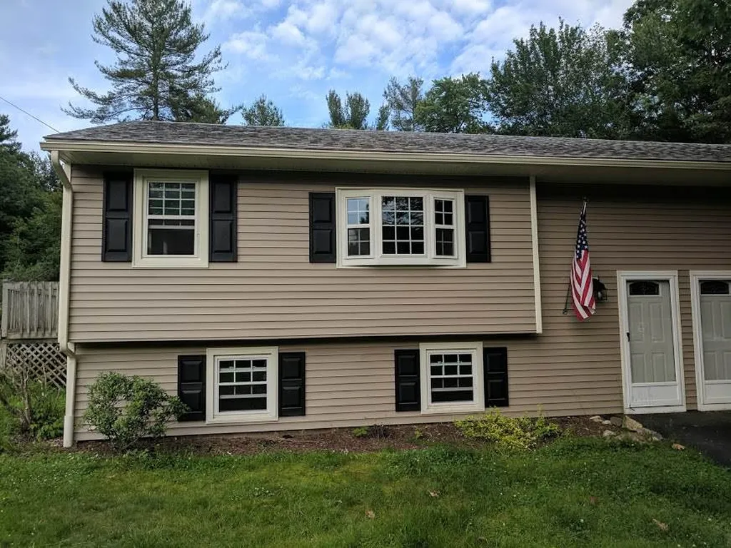77 Drew Road Derry NH 03038