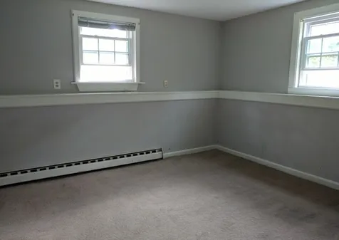 77 Drew Road Derry NH 03038