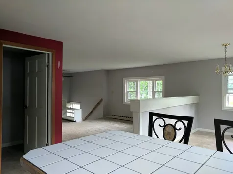 77 Drew Road Derry NH 03038