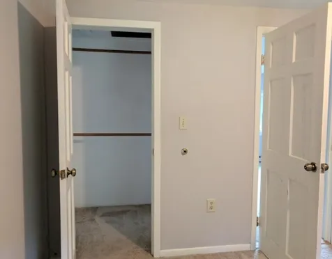 77 Drew Road Derry NH 03038