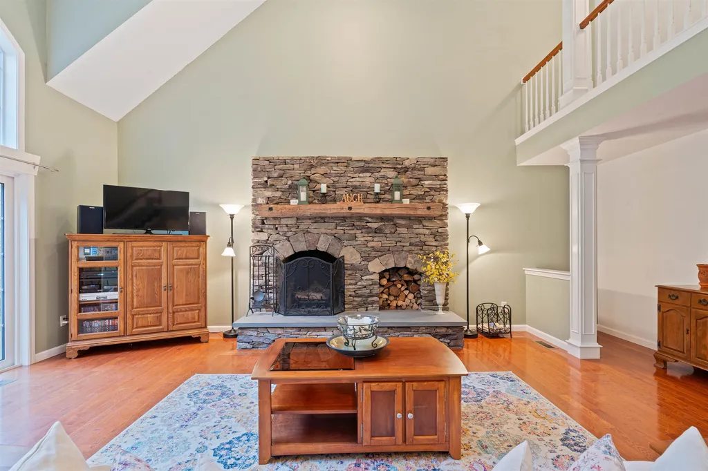 64 Dupaw Gould Road Brookline NH 03033