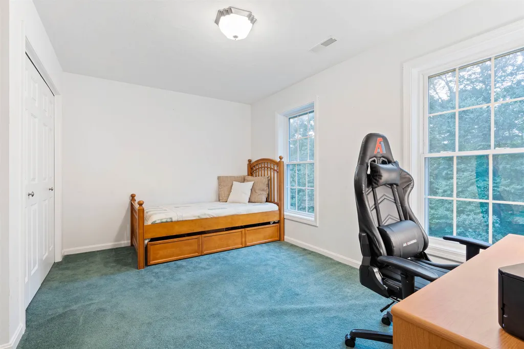 64 Dupaw Gould Road Brookline NH 03033
