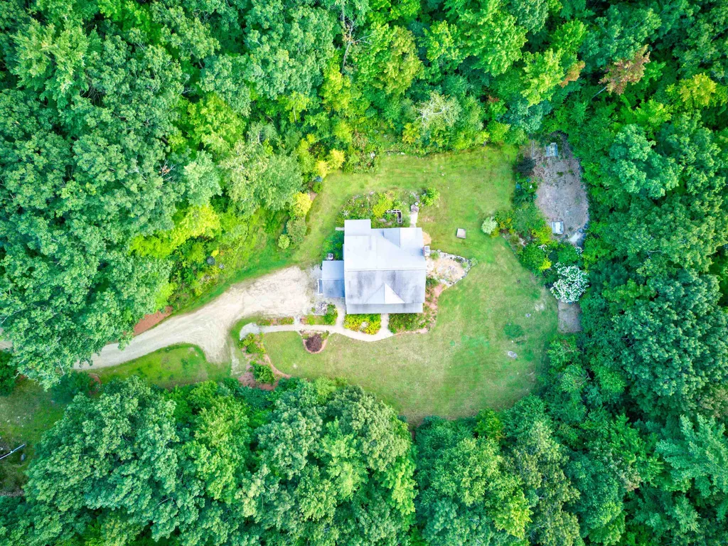 64 Dupaw Gould Road Brookline NH 03033
