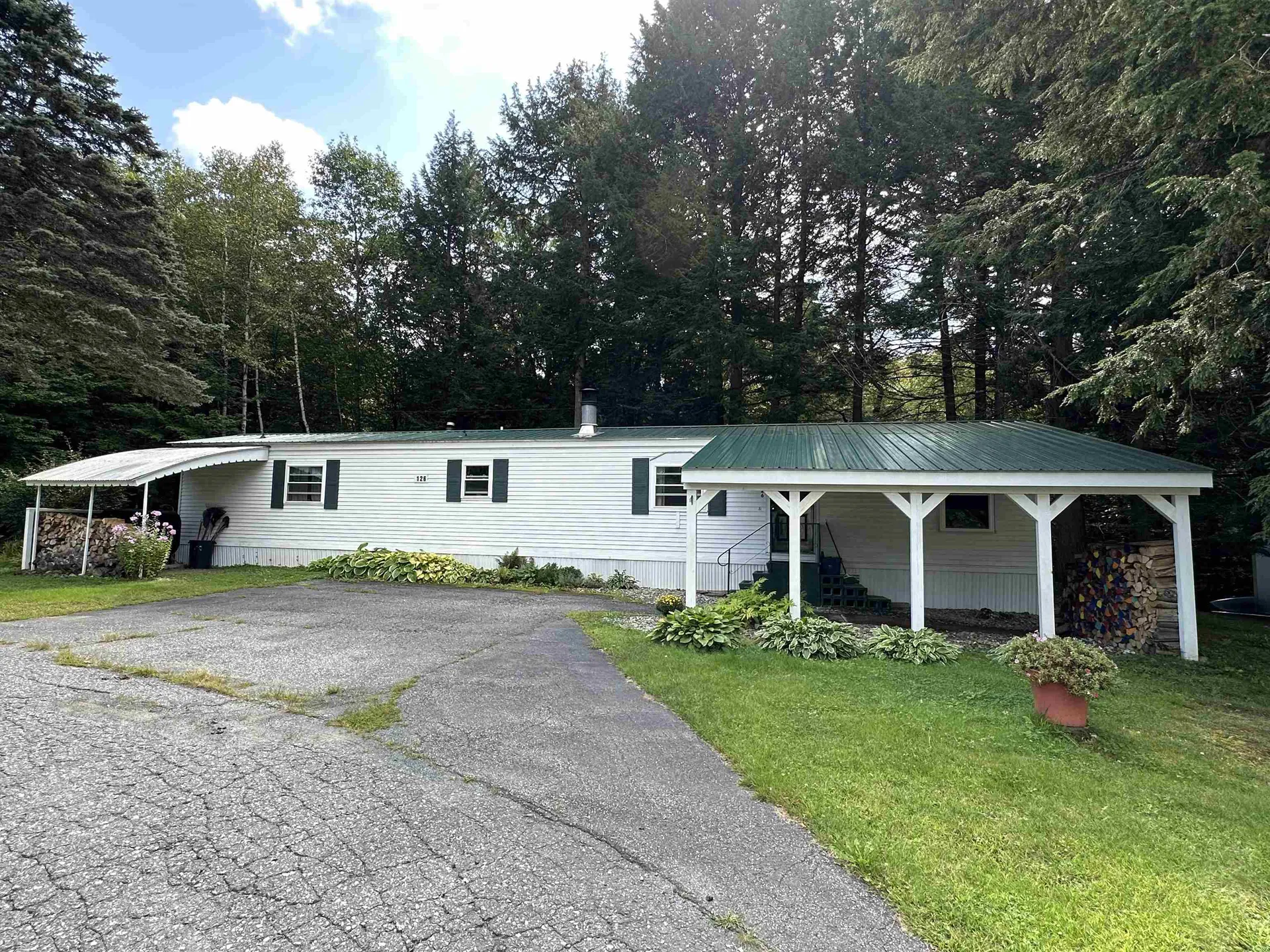 126 Larch Lane Hartford VT 05001