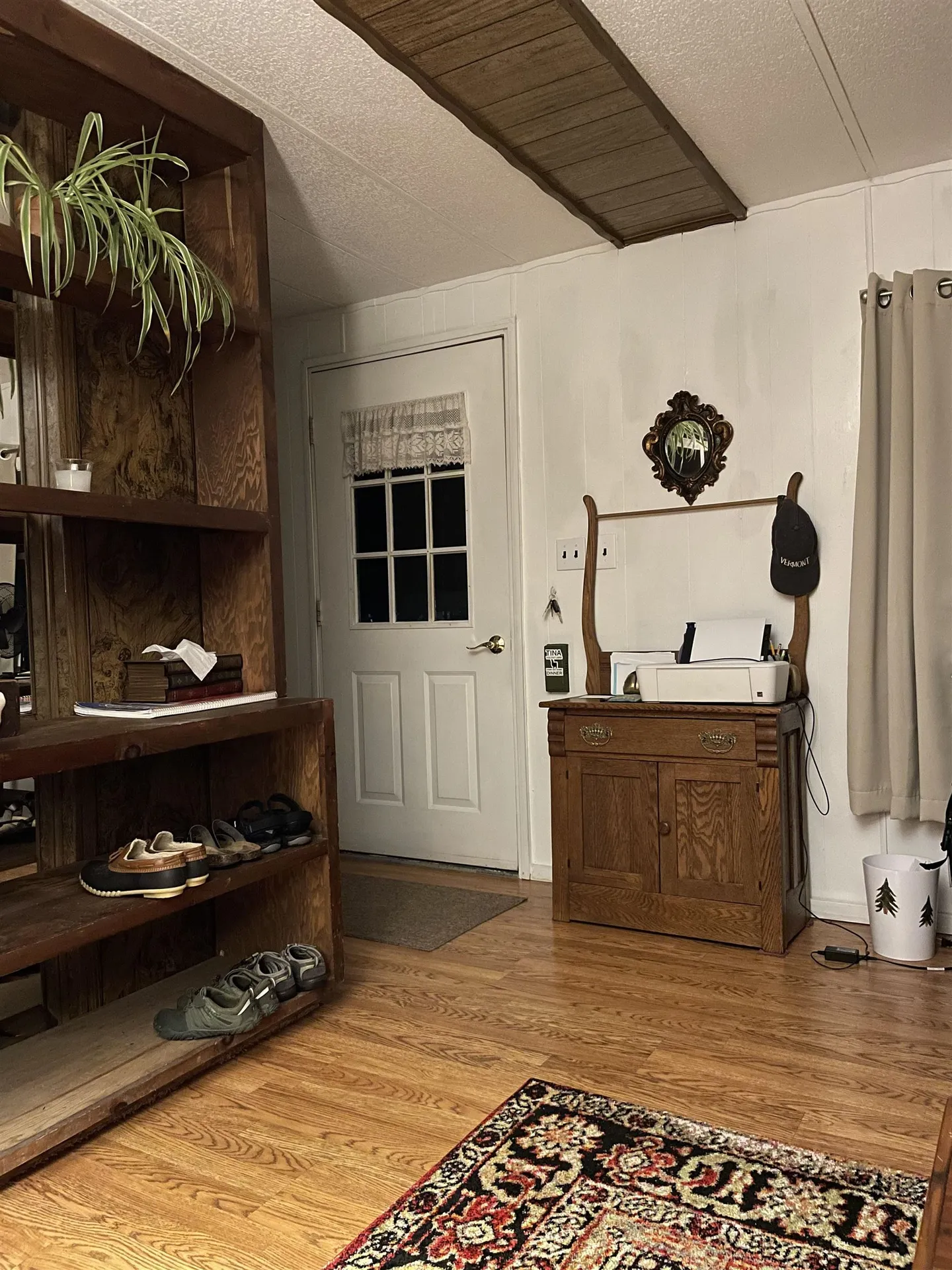 126 Larch Lane Hartford VT 05001