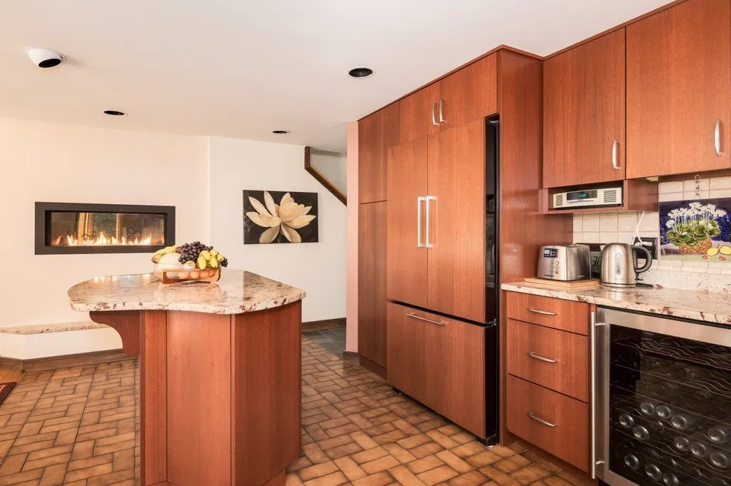 3 Cushing Road Newmarket NH 03857