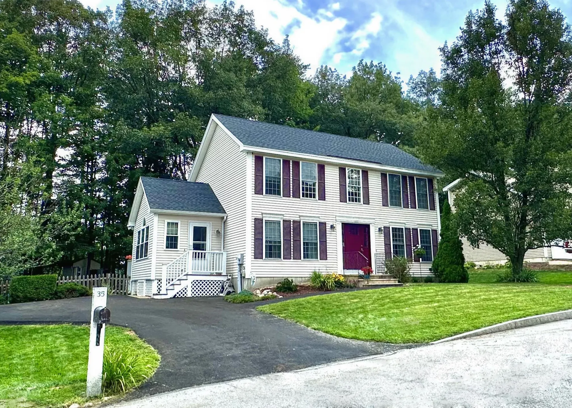 35 Dominique Drive Concord NH 03301