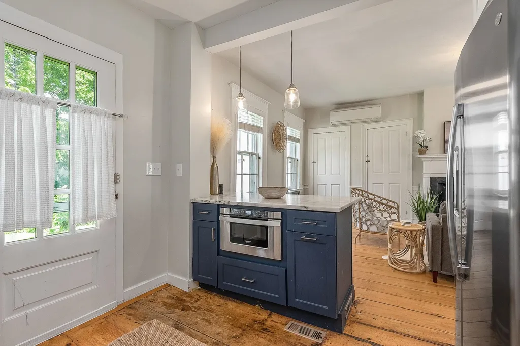 233 Dennett Street Portsmouth NH 03801