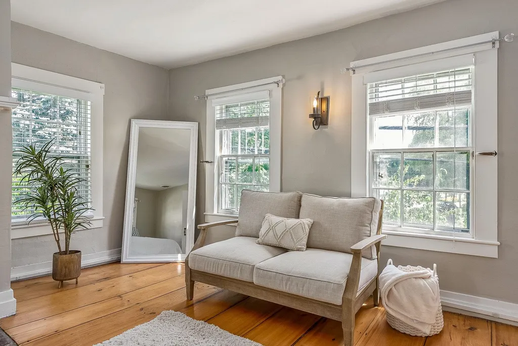 233 Dennett Street Portsmouth NH 03801