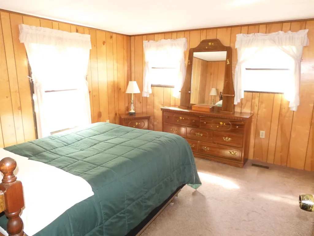 7 Trailerhome Drive Salem NH 03079
