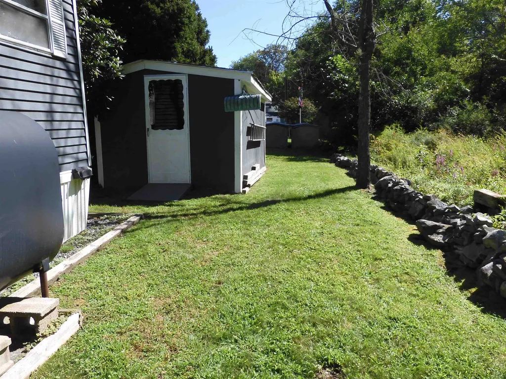 7 Trailerhome Drive Salem NH 03079