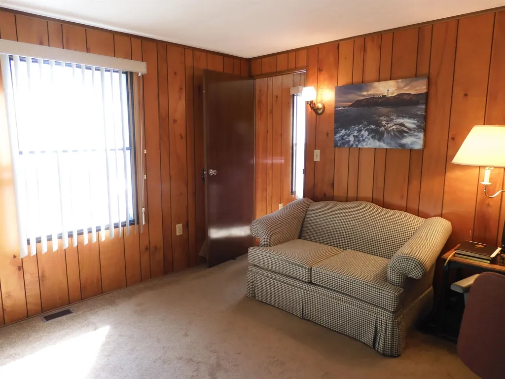 7 Trailerhome Drive Salem NH 03079