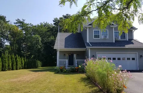 34 Emmas Way Colchester VT 05446