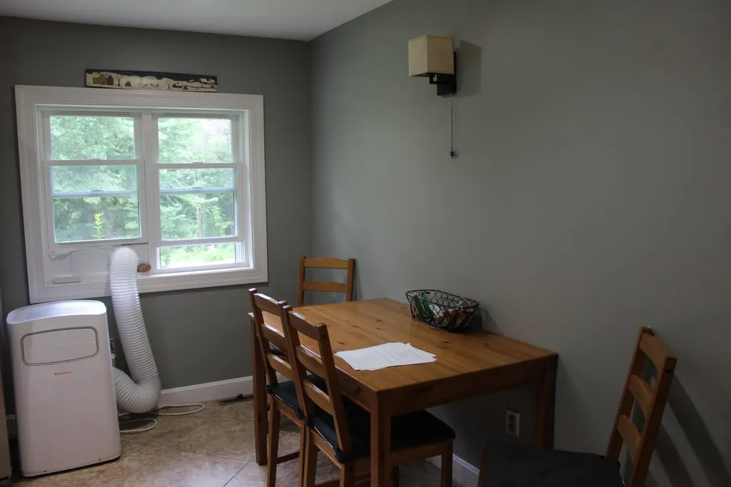 77 Eaton Avenue Meredith NH 03253