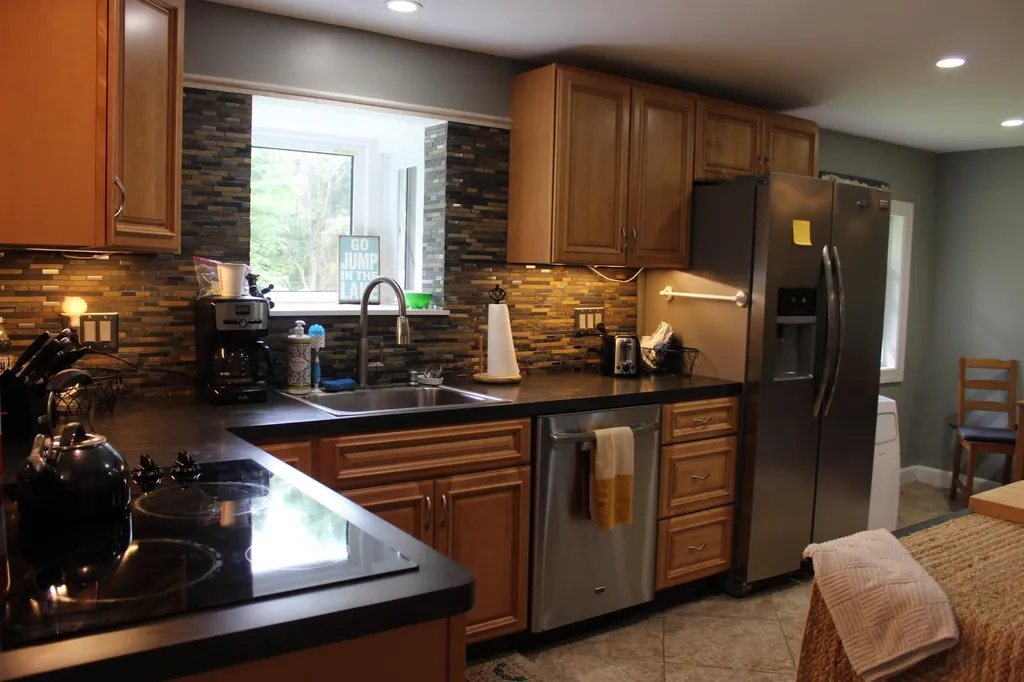 77 Eaton Avenue Meredith NH 03253
