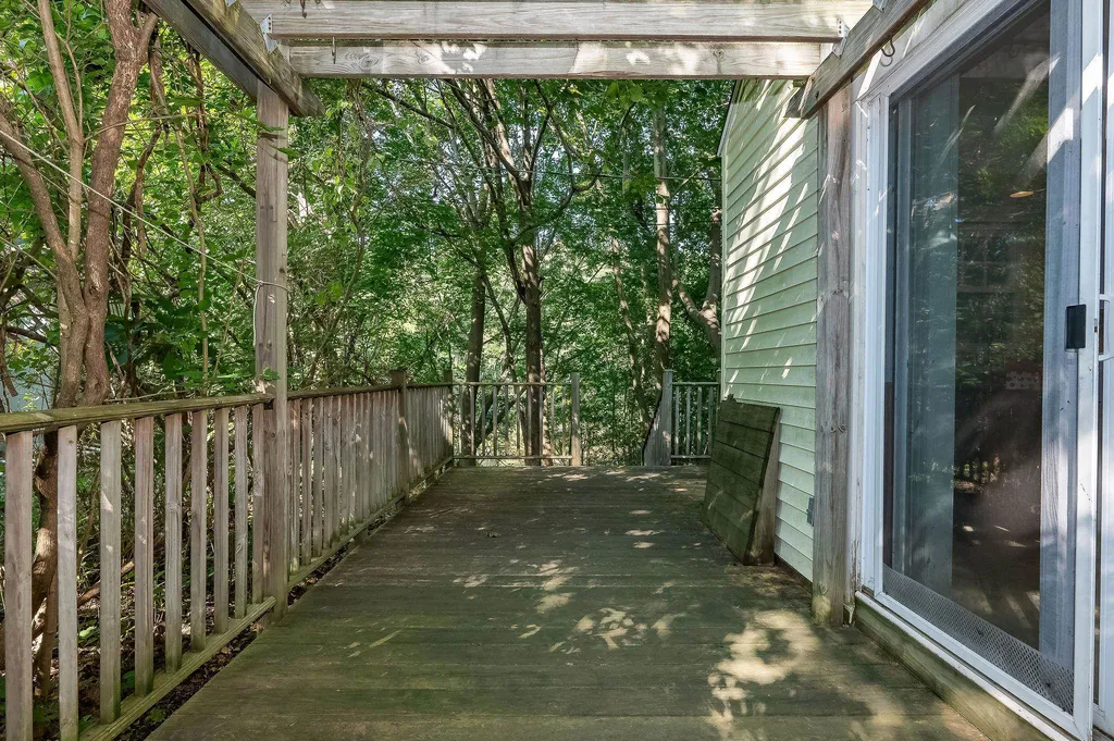 25 Macdougal Street Kittery ME 03904