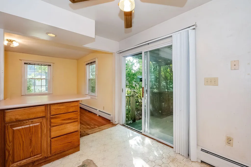 25 Macdougal Street Kittery ME 03904