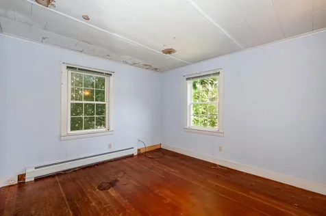 25 Macdougal Street Kittery ME 03904