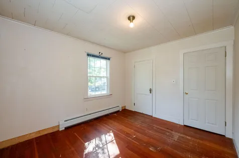 25 Macdougal Street Kittery ME 03904